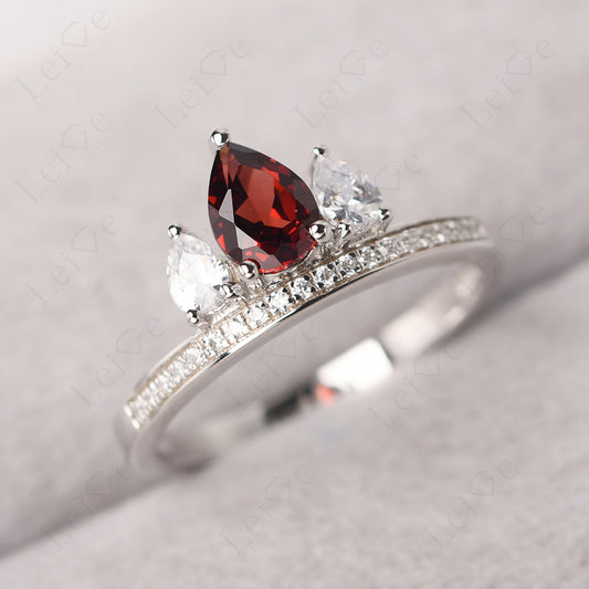 Teardrop Garnet 3 Stone Mothers Ring Silver