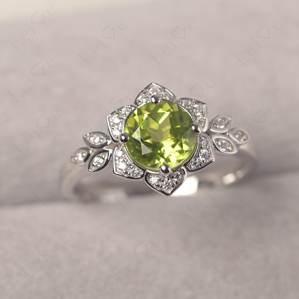 Round Cut Peridot Flower Ring Yellow Gold