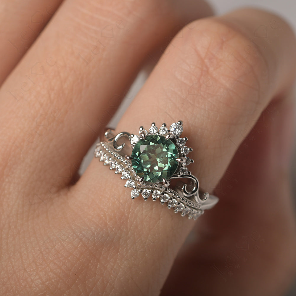 Vintage Green Sapphire Cocktail Ring Yellow Gold